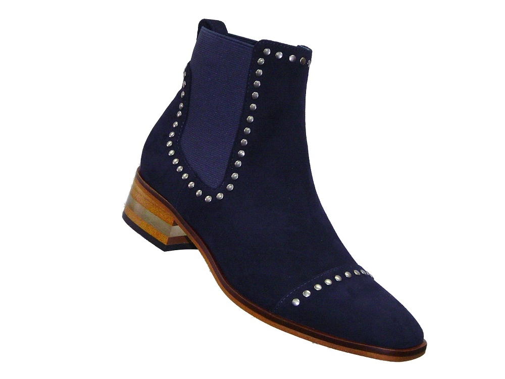 Django and 2024 juliette navy boots