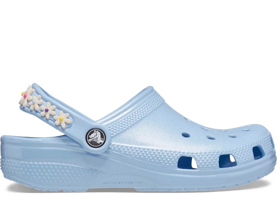 Daisy crocs store